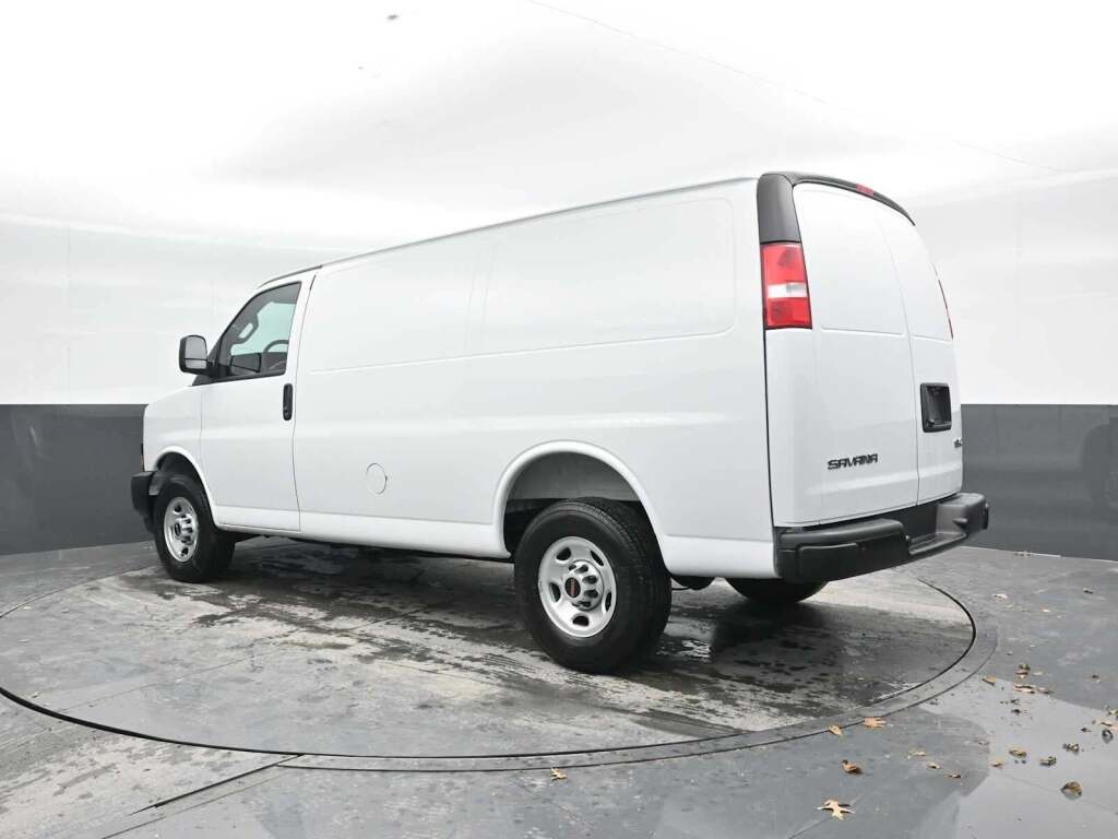 2025 GMC Savana Cargo RWD 2500 Regular Wheelbase Work Van
