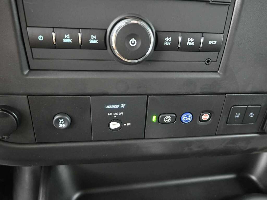 2025 GMC Savana Cargo RWD 2500 Regular Wheelbase Work Van