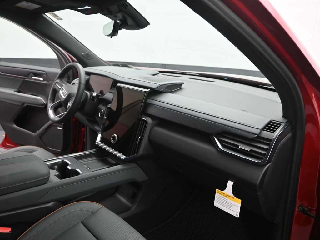 2026 GMC Acadia AT4 AWD