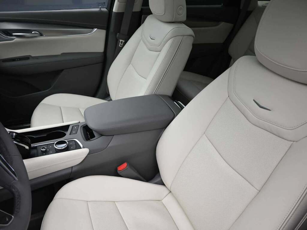 2026 Cadillac XT5 Premium Luxury AWD