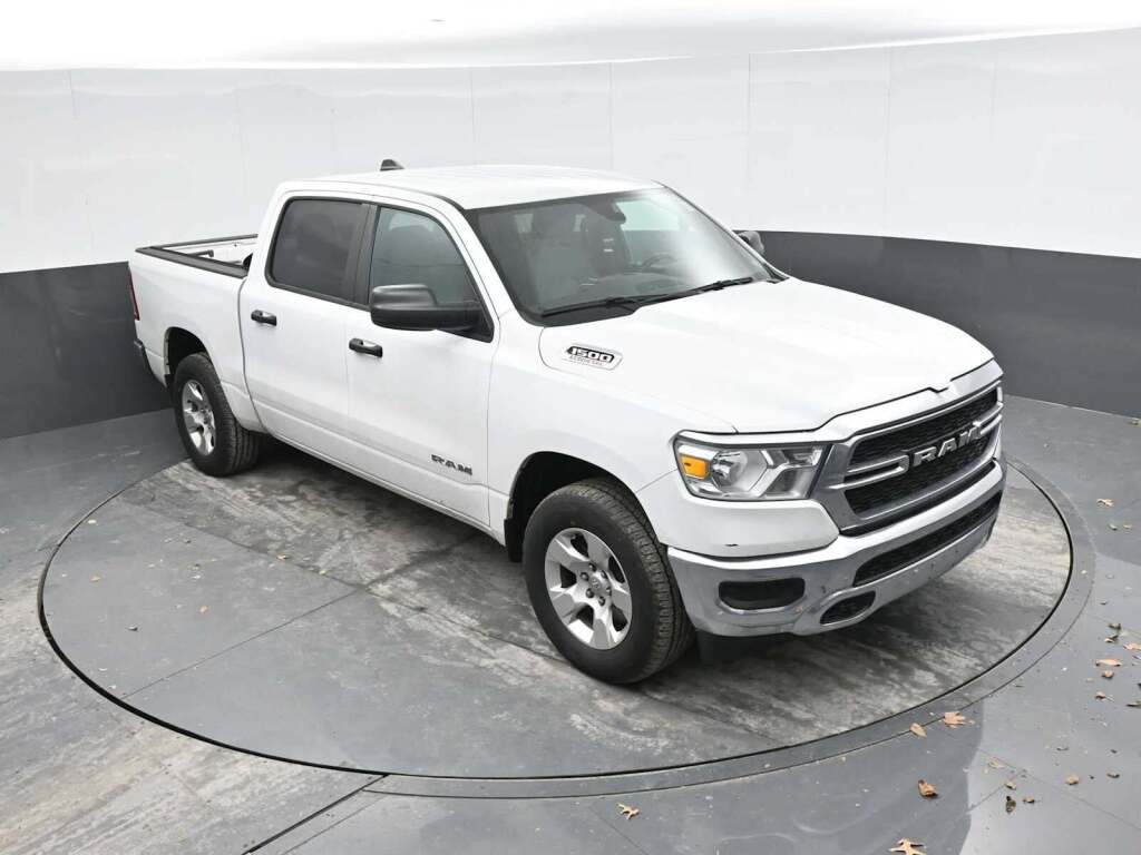 2023 Ram 1500 Big Horn Crew Cab 4x4 5'7" Box