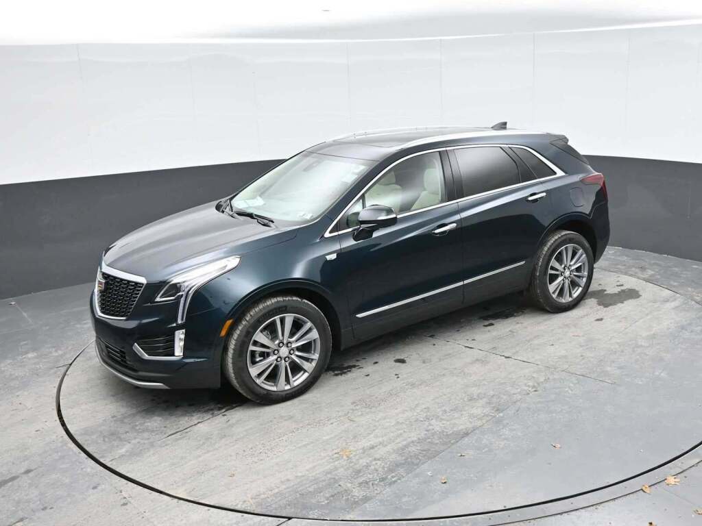 2026 Cadillac XT5 Premium Luxury AWD