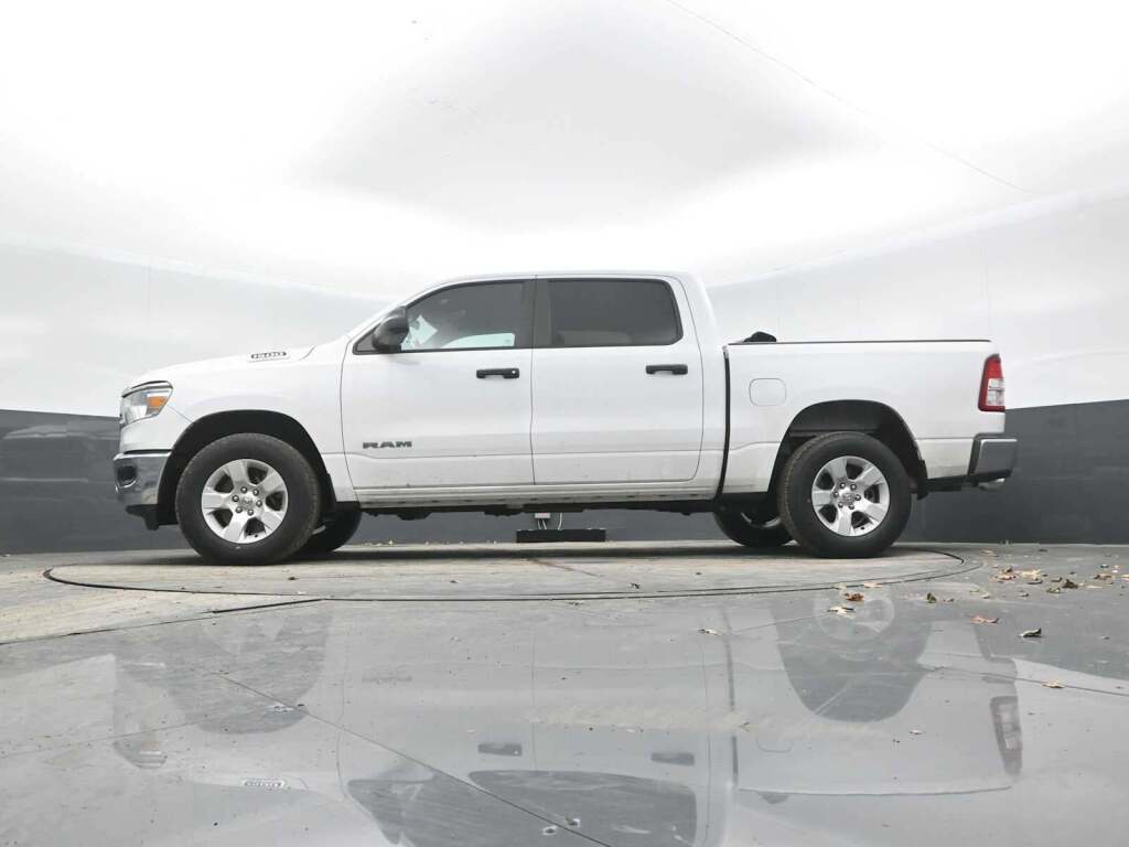 2023 Ram 1500 Big Horn Crew Cab 4x4 5'7" Box