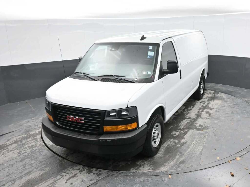 2025 GMC Savana Cargo RWD 2500 Regular Wheelbase Work Van