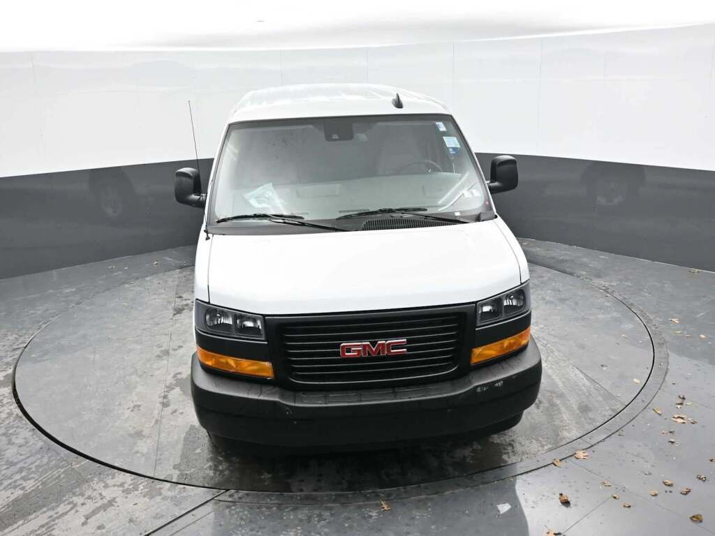 2025 GMC Savana Cargo RWD 2500 Regular Wheelbase Work Van