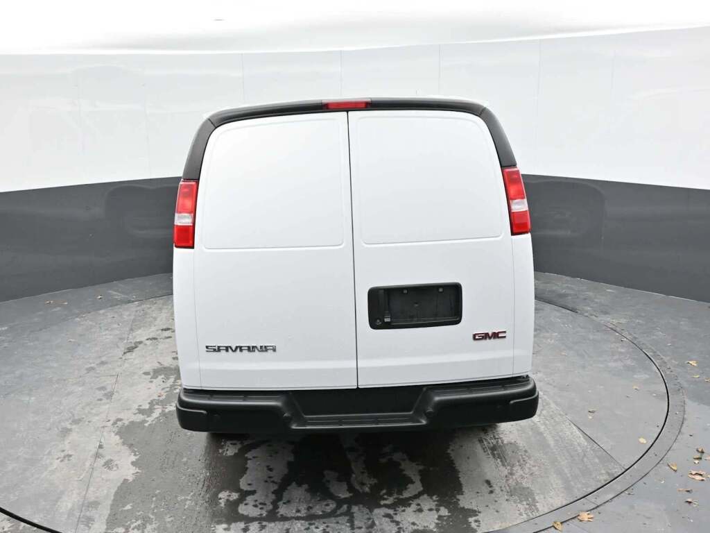 2025 GMC Savana Cargo RWD 2500 Regular Wheelbase Work Van