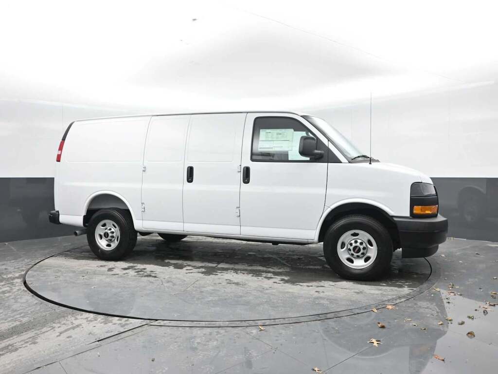 2025 GMC Savana Cargo RWD 2500 Regular Wheelbase Work Van