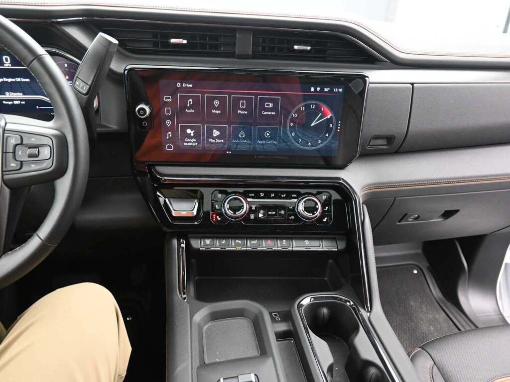 2024 GMC Sierra 2500HD AT4