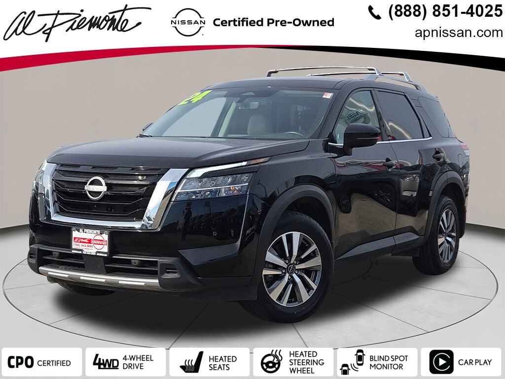 2024 Nissan Pathfinder SL 4WD's photo