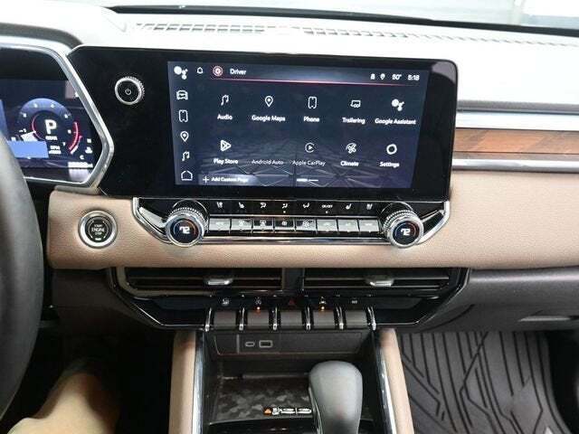 2023 GMC Canyon 4WD Crew Cab Short Box Denali