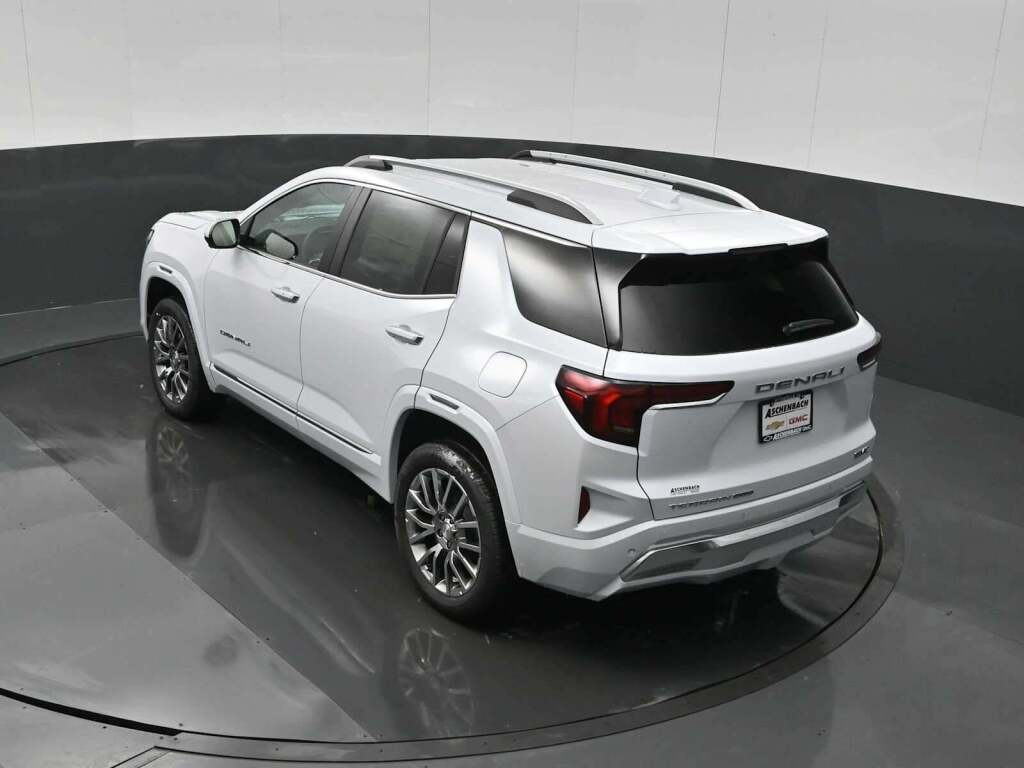 2026 GMC Terrain AWD Denali