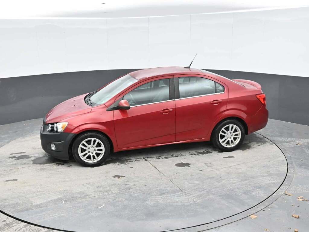 2013 Chevrolet Sonic LT Auto