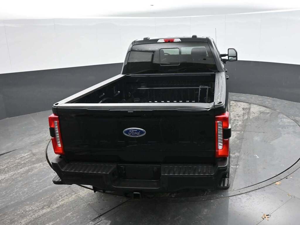 2024 Ford F-250 Super Duty LARIAT