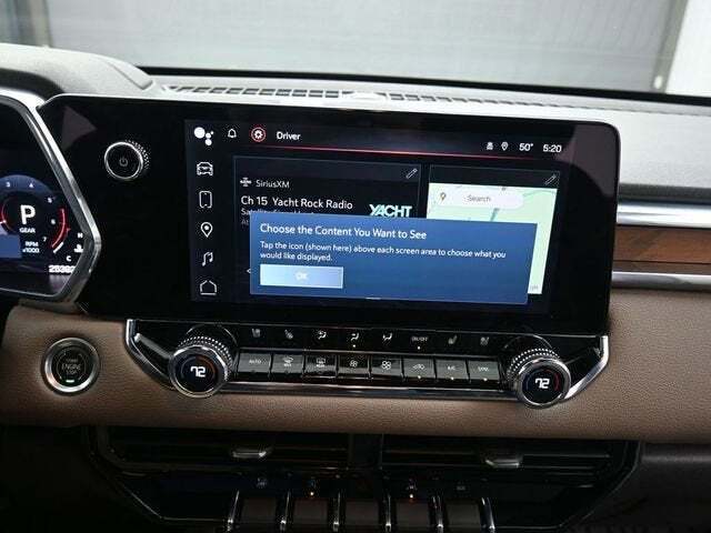 2023 GMC Canyon 4WD Crew Cab Short Box Denali