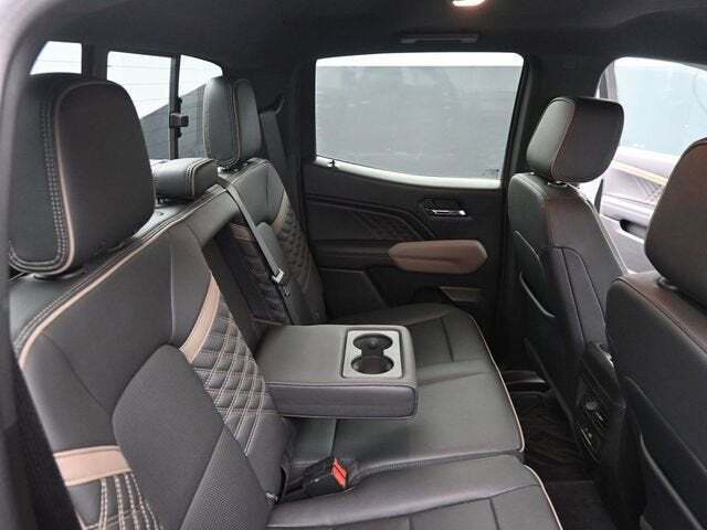 2023 GMC Canyon 4WD Crew Cab Short Box Denali