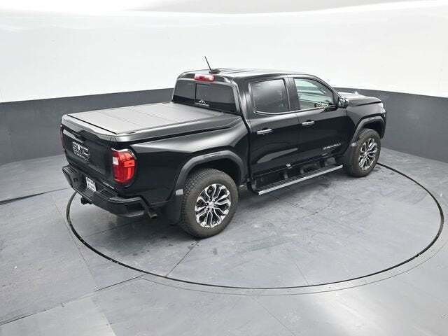 2023 GMC Canyon 4WD Crew Cab Short Box Denali