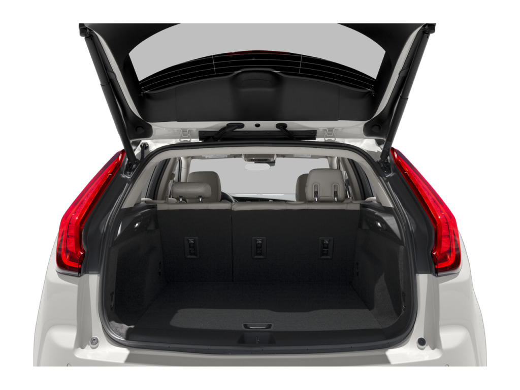 2023 Cadillac XT4 AWD Premium Luxury