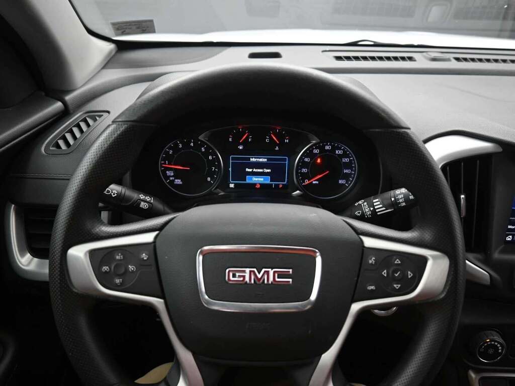 2024 GMC Terrain AWD SLE