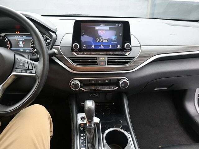 2023 Nissan Altima SV FWD