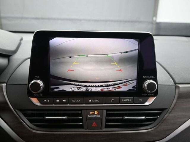 2023 Nissan Altima SV FWD