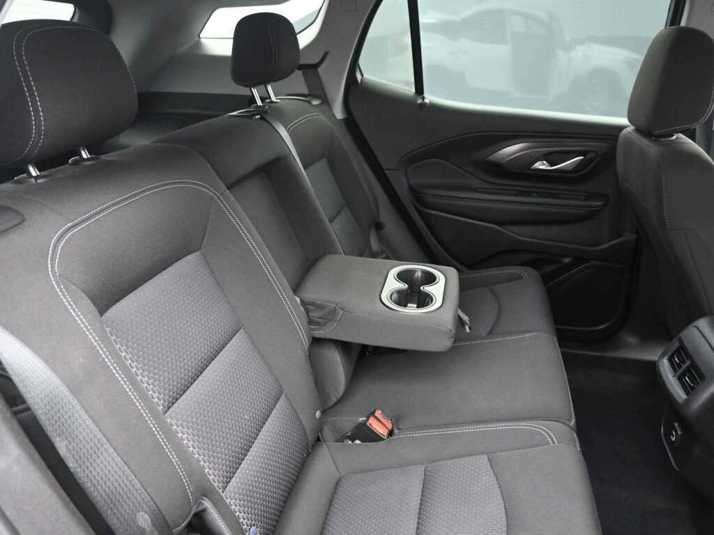 2024 GMC Terrain AWD SLE