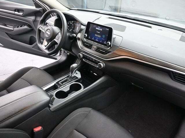 2023 Nissan Altima SV FWD