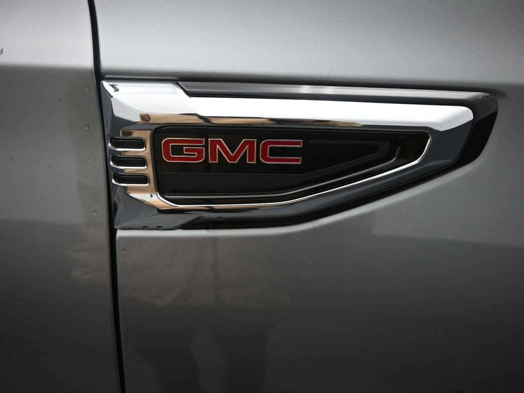 2026 GMC Yukon 4WD Elevation