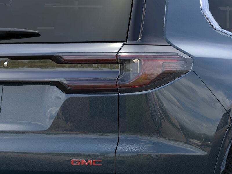 2026 GMC Acadia Denali AWD