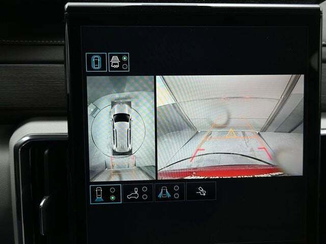 2026 GMC Acadia Denali AWD