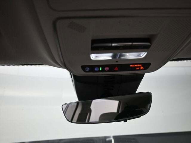 2026 GMC Acadia Denali AWD