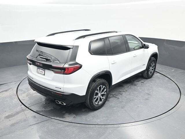 2025 GMC Acadia AWD AT4