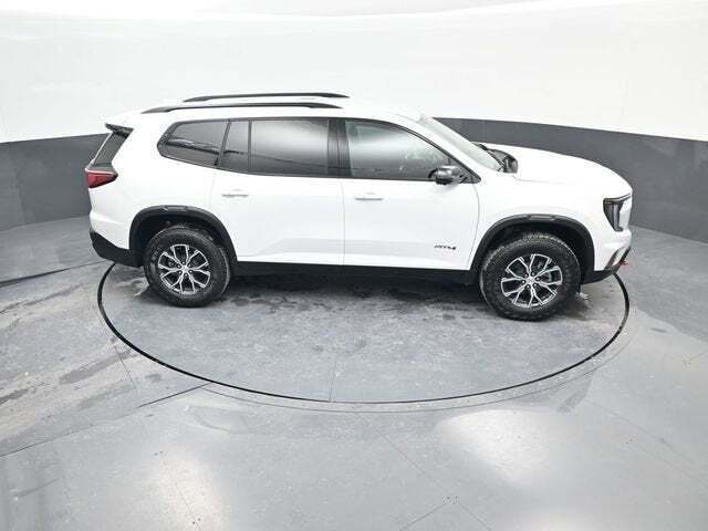 2025 GMC Acadia AWD AT4