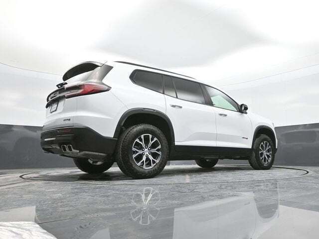 2025 GMC Acadia AWD AT4