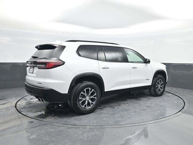 2025 GMC Acadia AWD AT4