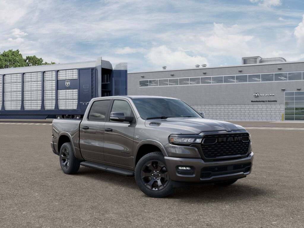 2026 Ram 1500 Big Horn Crew Cab 4x4 5'7" Box