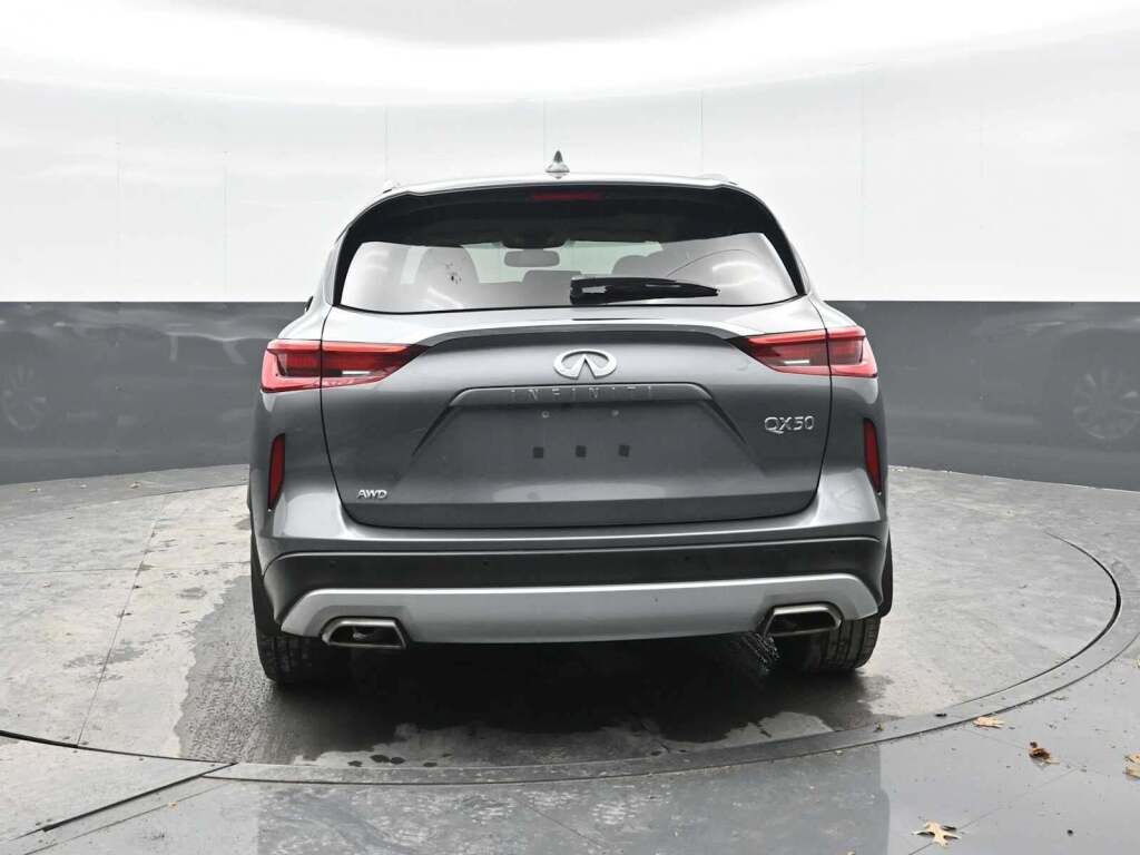 2021 INFINITI QX50 LUXE AWD