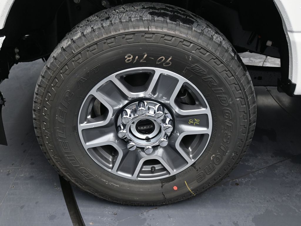 2026 Ford F-350 Super Duty LARIAT