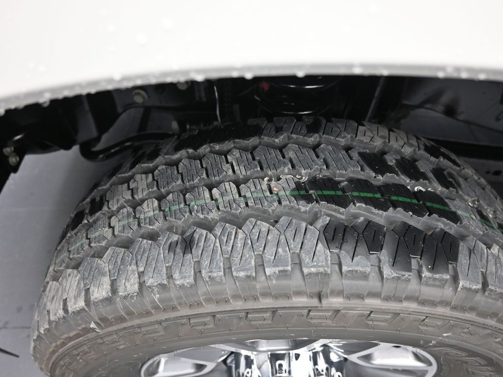 2026 Ford F-350 Super Duty LARIAT