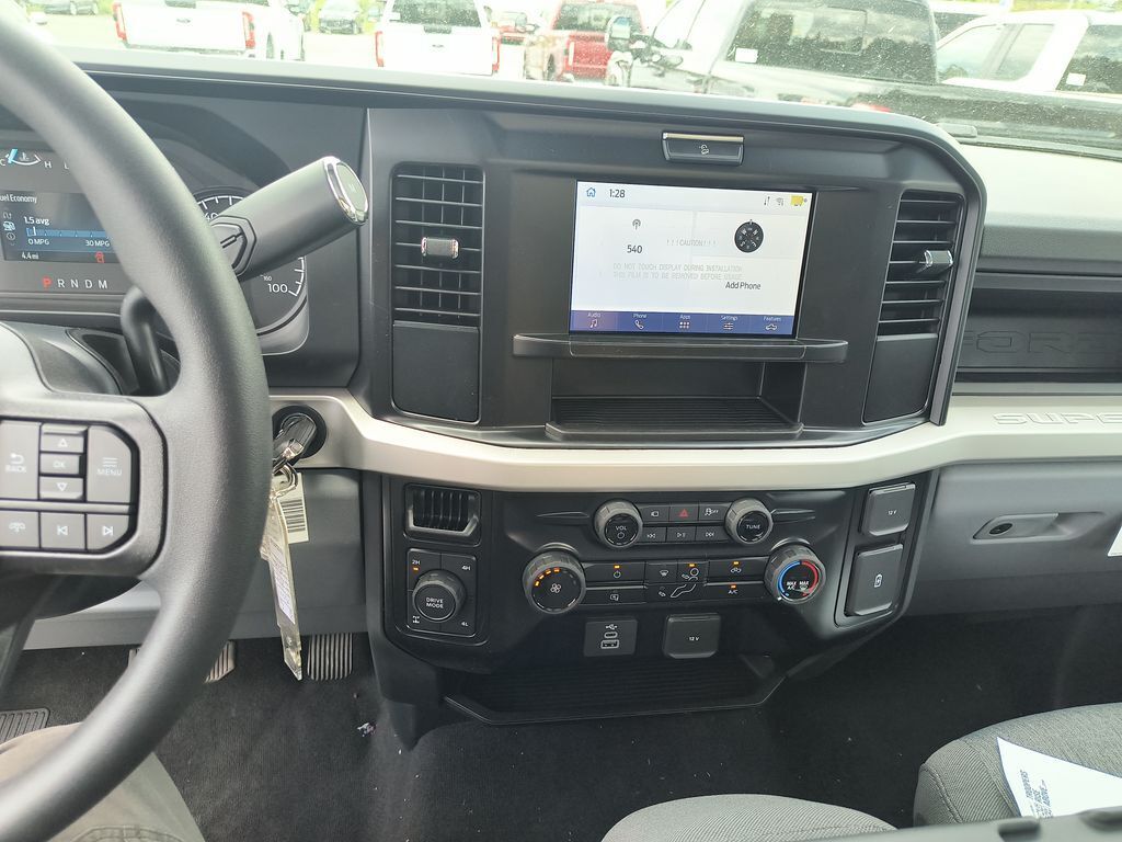 2025 Ford F-350 Super Duty XL