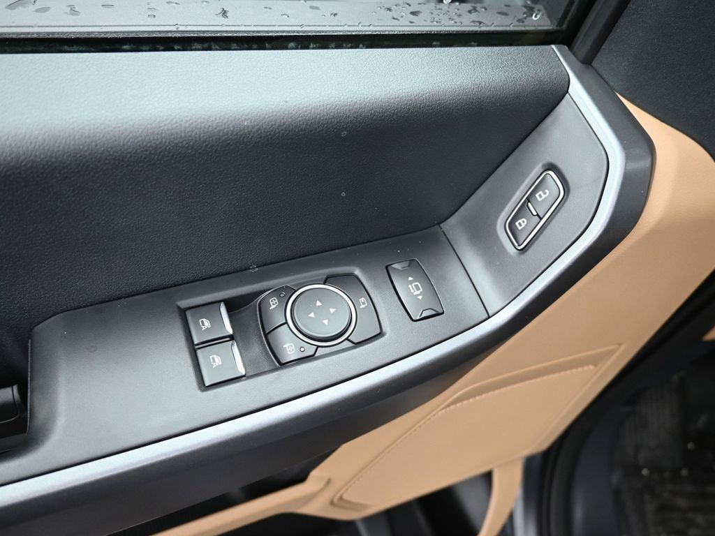 2025 Ford F-350 Super Duty XLT