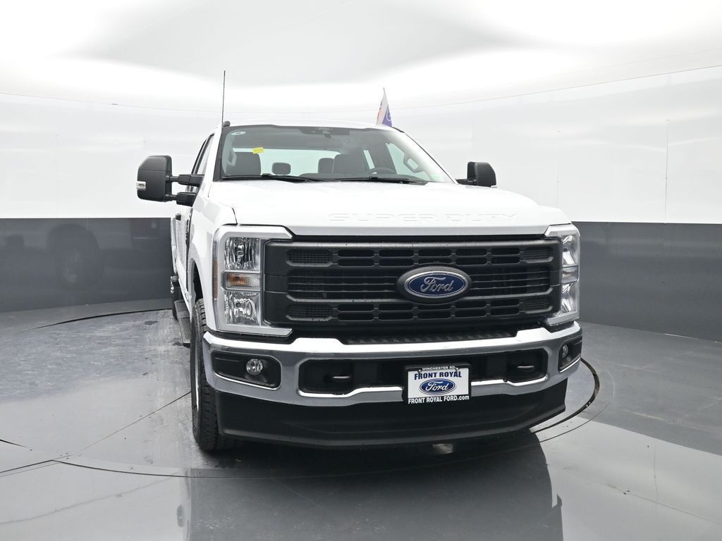 2026 Ford F-350 Super Duty XL