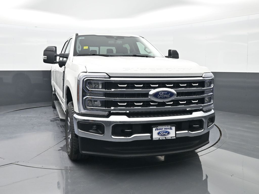 2026 Ford F-350 Super Duty LARIAT