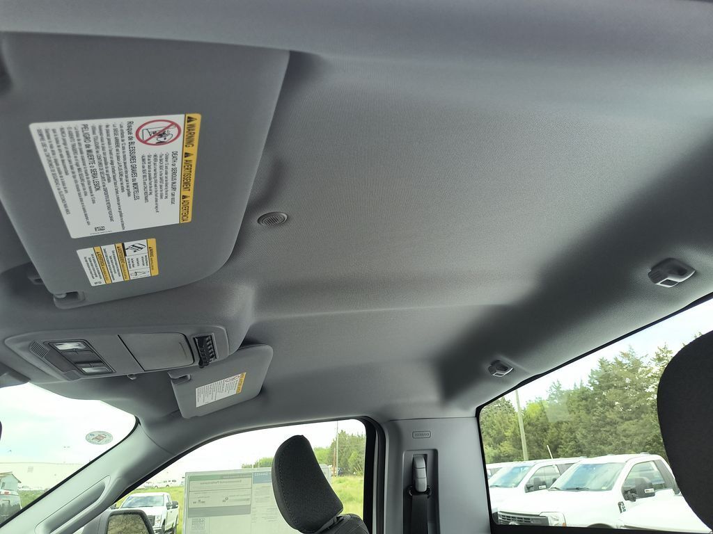 2025 Ford F-350 Super Duty XL