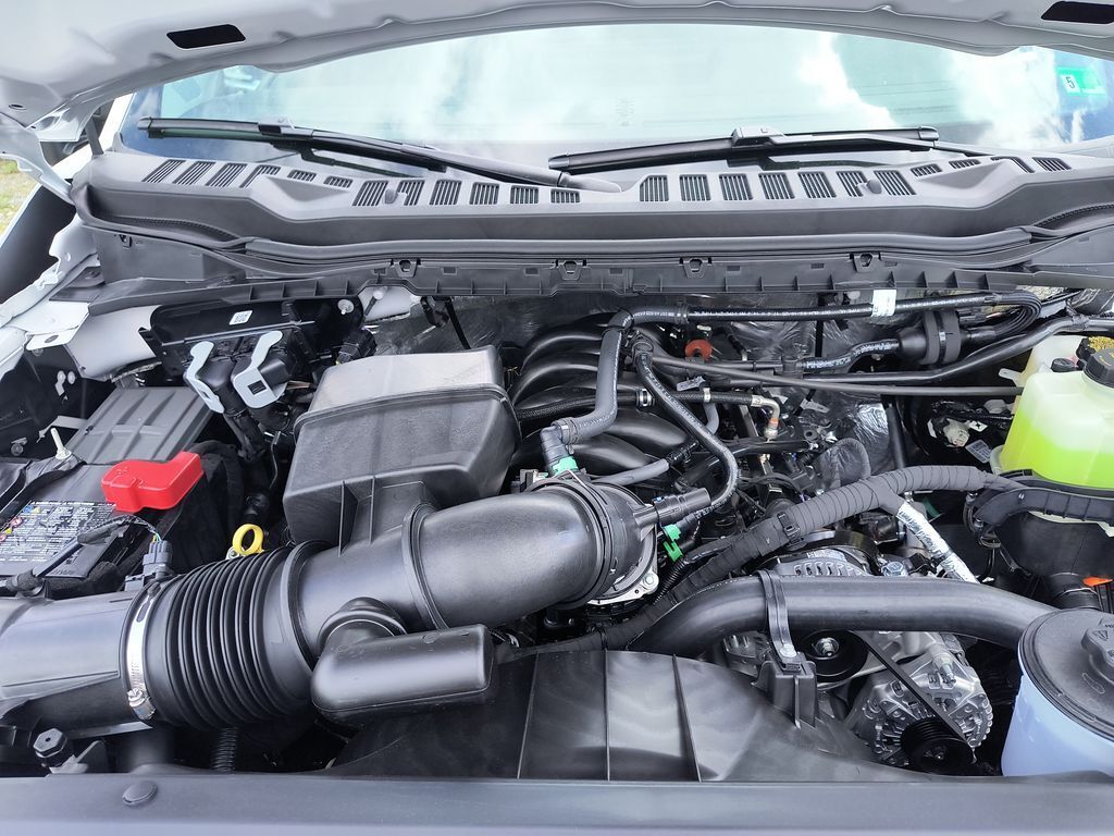 2025 Ford F-350 Super Duty XL