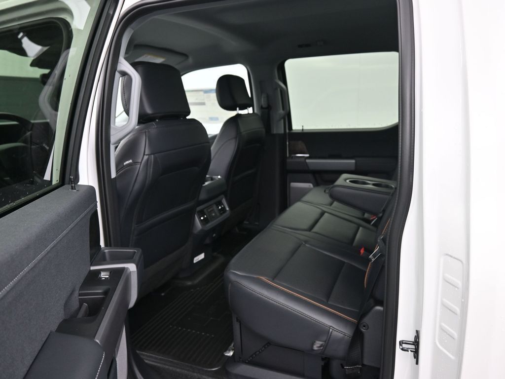 2026 Ford F-350 Super Duty LARIAT