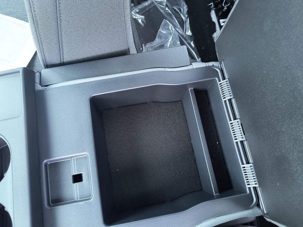 2025 Ford F-350 Super Duty XL