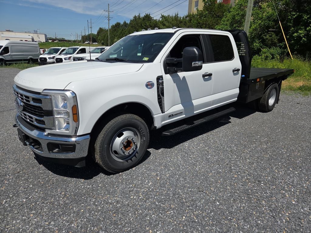 2024 Ford F-350 Chassis XL