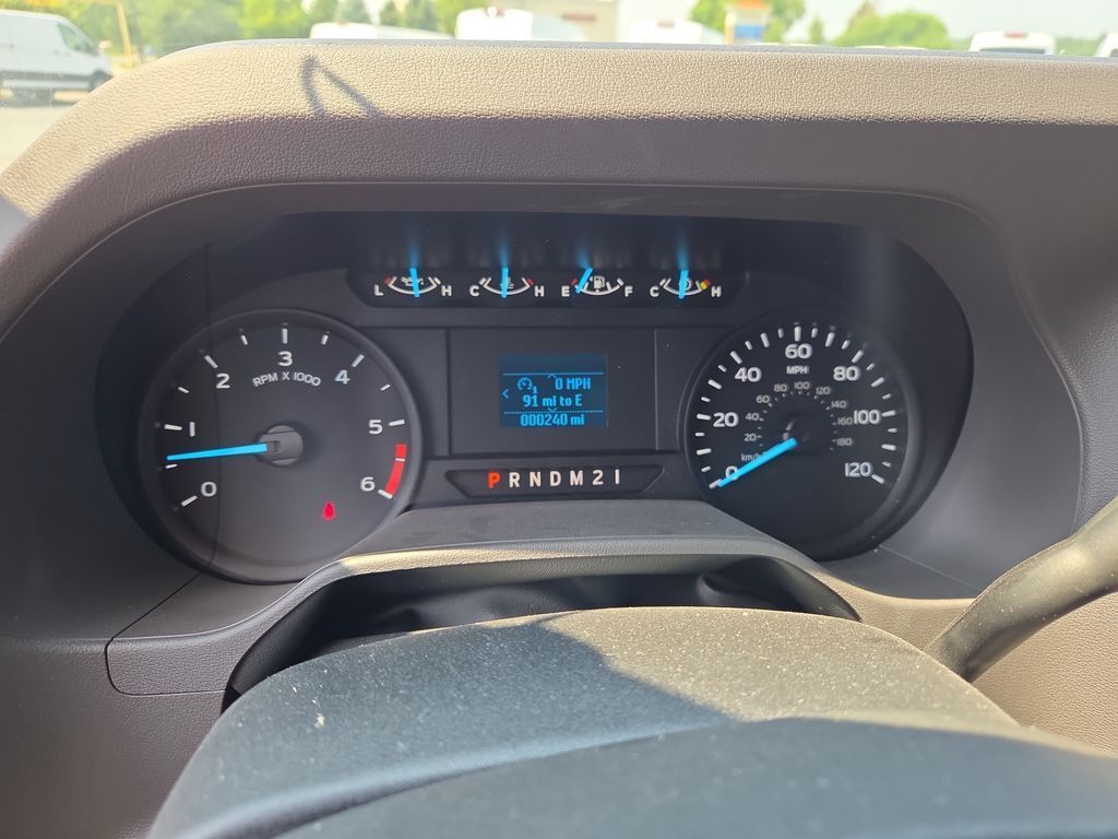 2024 Ford E-450 Cutaway 