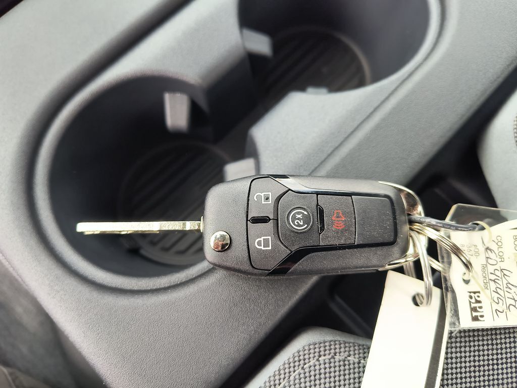 2025 Ford F-350 Super Duty XL