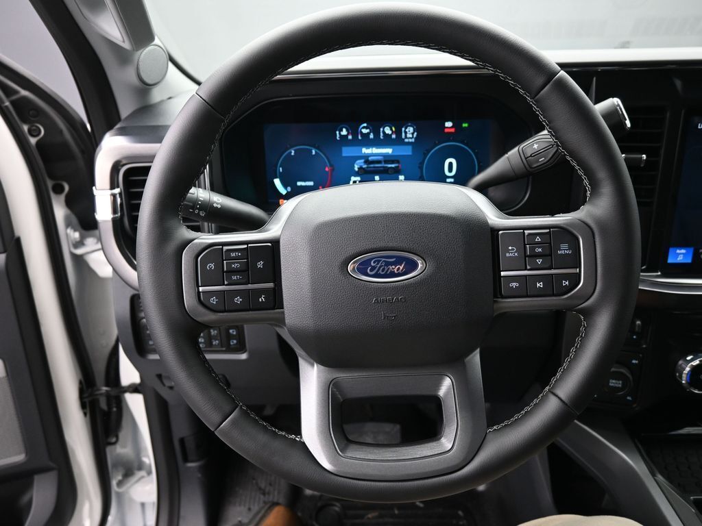 2026 Ford F-350 Super Duty LARIAT